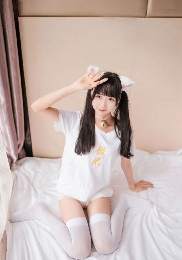 少妇搡BBBB搡BBB搡毛茸茸-双语中字神马影院