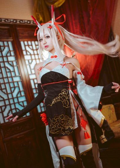 少妇出轨精品中出一区二区-详情介绍电影无删减版