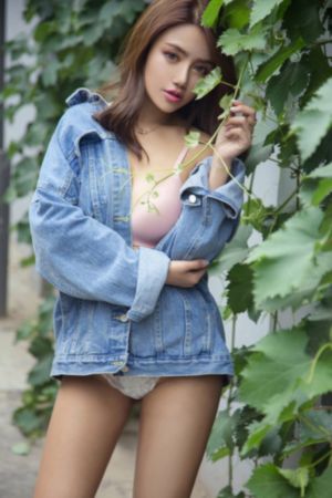 美女裸体图片视频-韩语中字在线视频网