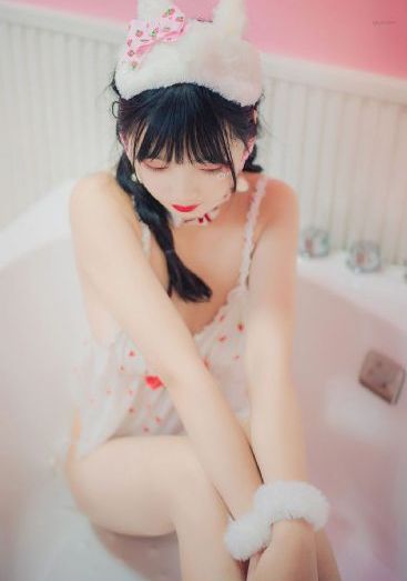 女人把脱了让男生进去的-标清神马影院在线