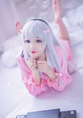 秀人网车模毛婷为了事业更上一层楼-2025国语午夜激情